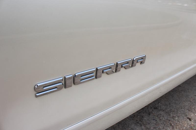 GMC Sierra 1500 SLE Crew Cab 2WD 2014