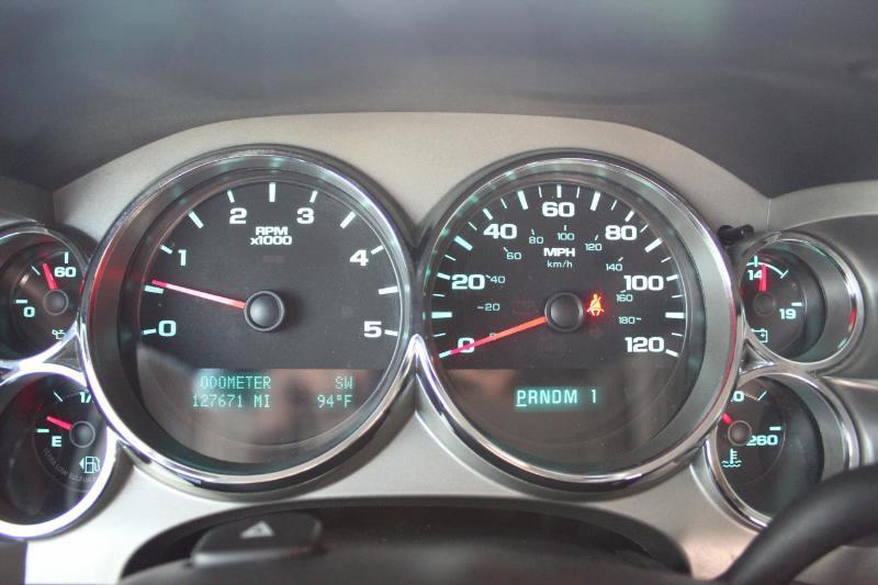 GMC Sierra 2500HD SLE Crew Cab 4WD 2014