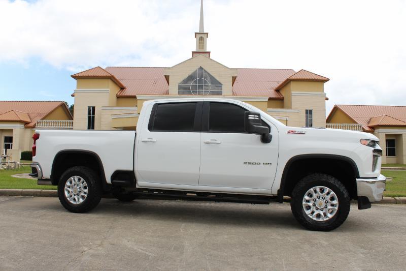 Chevrolet Silverado 2500HD LT Crew Cab Short Box 4WD 2022