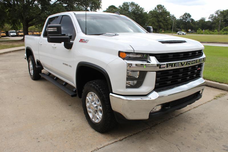 Chevrolet Silverado 2500HD LT Crew Cab Short Box 4WD 2022
