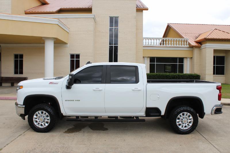 Chevrolet Silverado 2500HD LT Crew Cab Short Box 4WD 2022