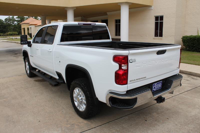 Chevrolet Silverado 2500HD LT Crew Cab Short Box 4WD 2022