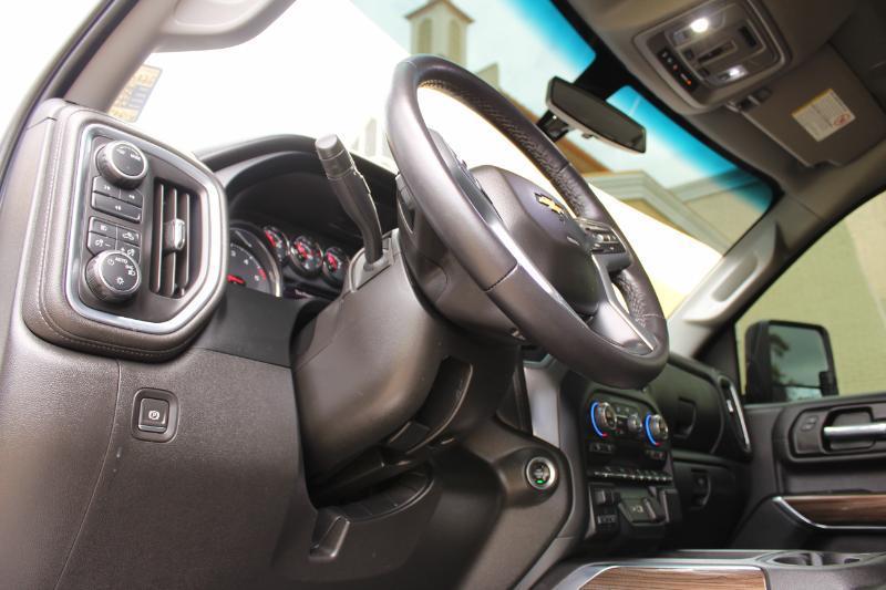Chevrolet Silverado 2500HD LT Crew Cab Short Box 4WD 2022