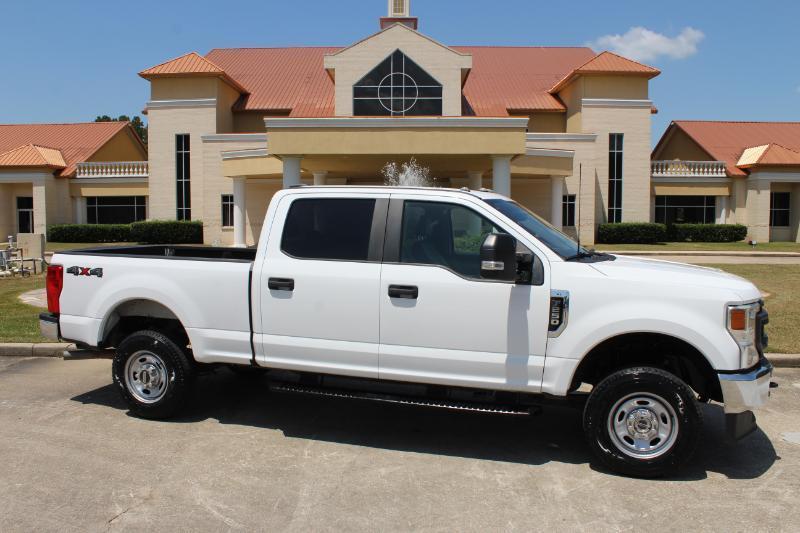 Ford F-250 SD XL Crew Cab 4WD 2022