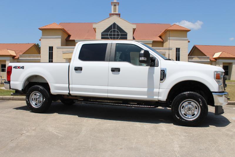 Ford F-250 SD XL Crew Cab 4WD 2022