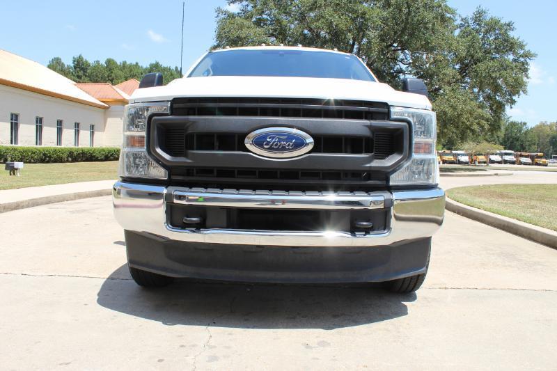 Ford F-250 SD XL Crew Cab 4WD 2022