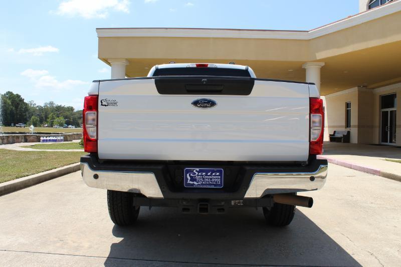 Ford F-250 SD XL Crew Cab 4WD 2022