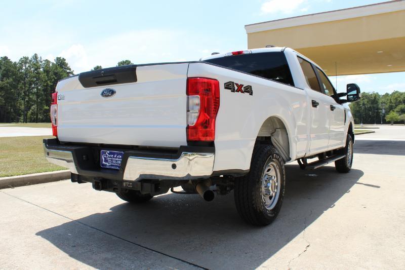 Ford F-250 SD XL Crew Cab 4WD 2022