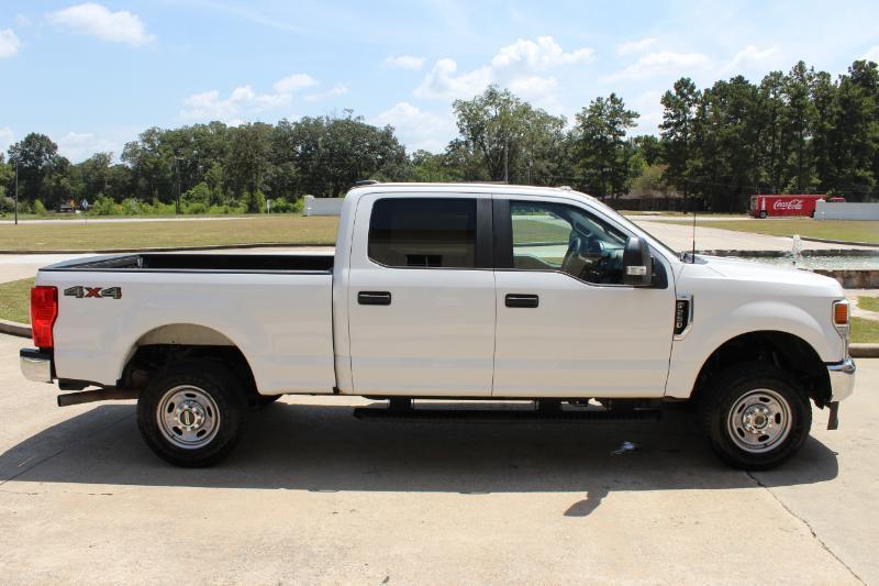 Ford F-250 SD XL Crew Cab 4WD 2022