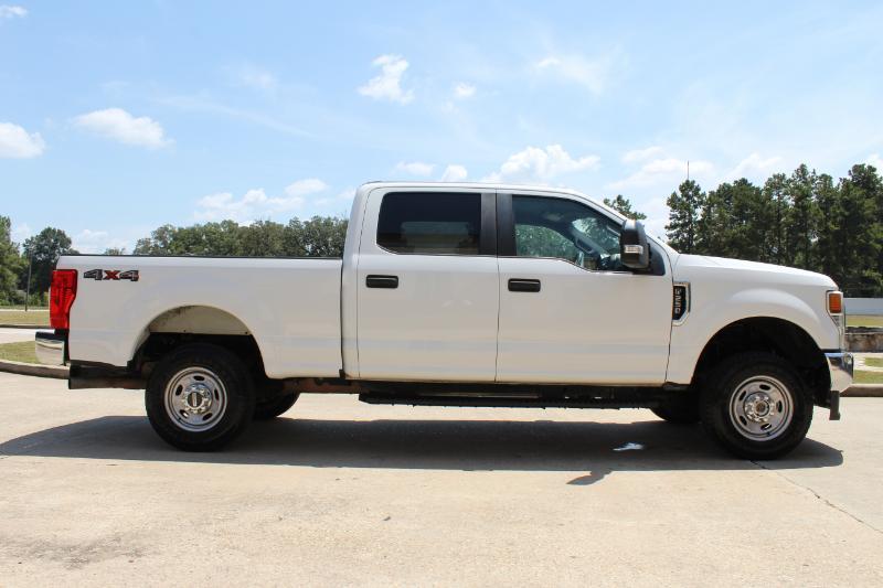 Ford F-250 SD XL Crew Cab 4WD 2022