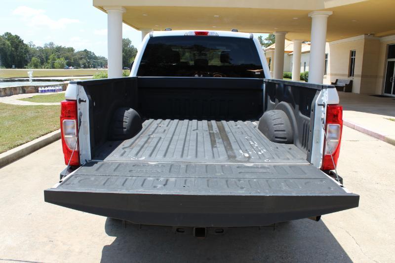 Ford F-250 SD XL Crew Cab 4WD 2022