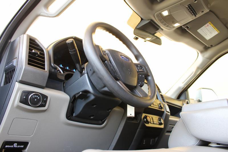 Ford F-250 SD XL Crew Cab 4WD 2022