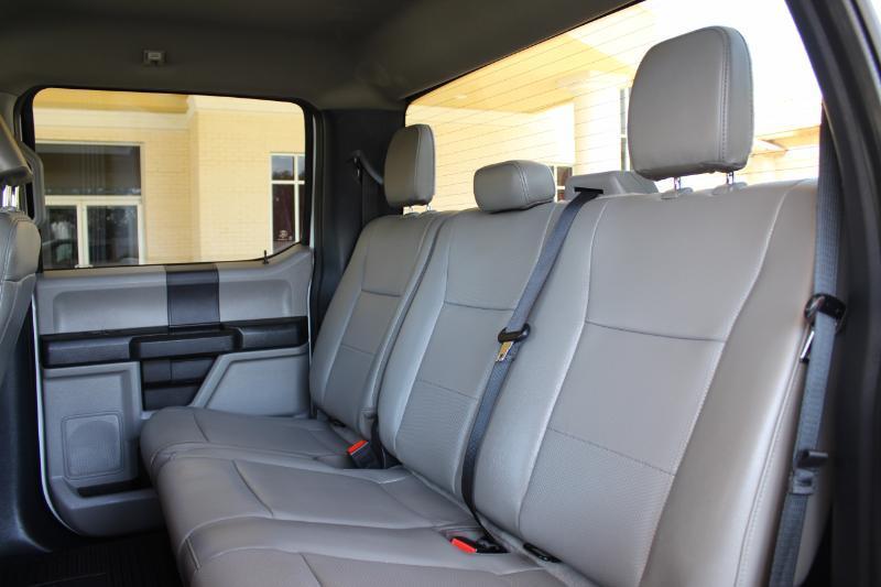 Ford F-250 SD XL Crew Cab 4WD 2022