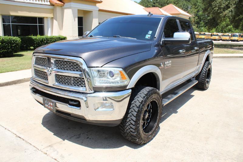 RAM 2500 Laramie Crew Cab SWB 4WD 2014
