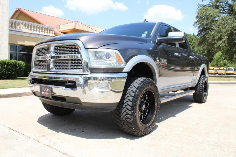 RAM 2500 Laramie Crew Cab SWB 4WD 2014