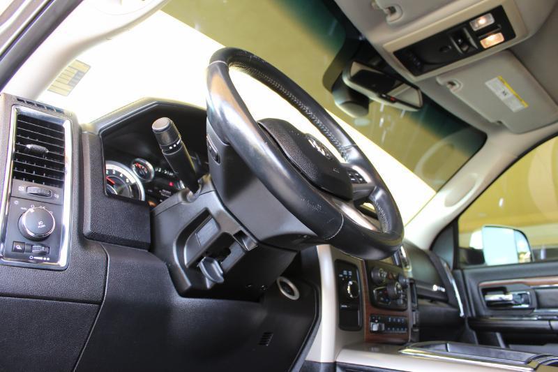 RAM 2500 Laramie Crew Cab SWB 4WD 2014