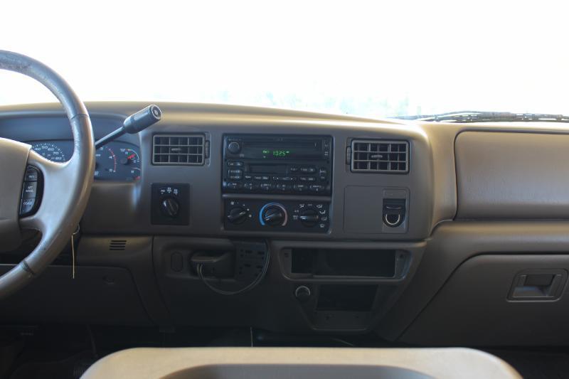 Ford F-250 SD  2002