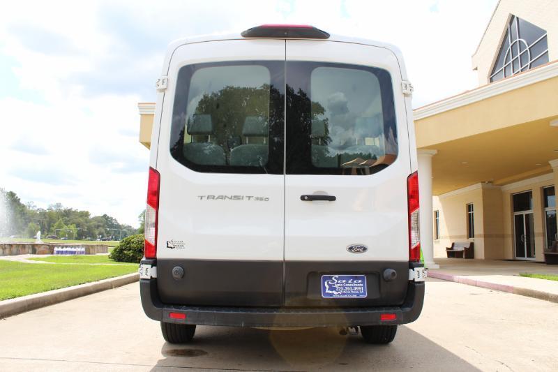 Ford Transit 350 Wagon Med. Roof XL w/Sliding Pass. 148-in. WB 2019