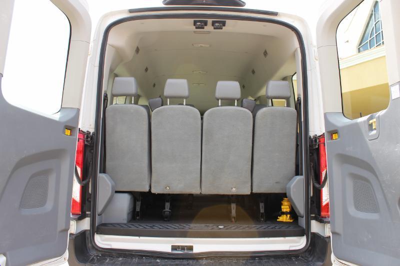 Ford Transit 350 Wagon Med. Roof XL w/Sliding Pass. 148-in. WB 2019