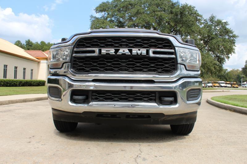RAM 3500 Tradesman Crew Cab 4WD DRW 2021