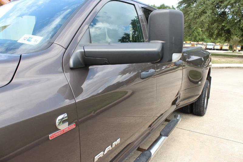 RAM 3500 Tradesman Crew Cab 4WD DRW 2021
