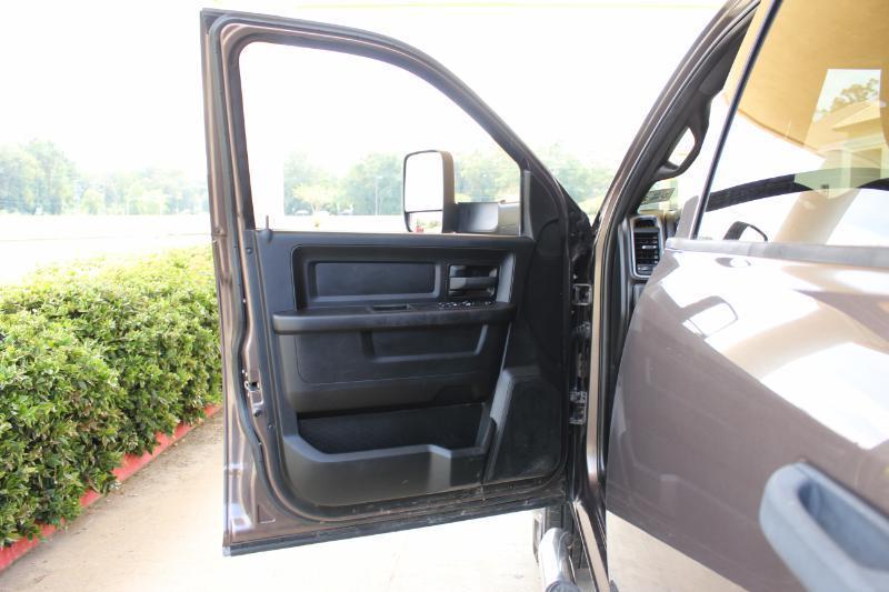 RAM 3500 Tradesman Crew Cab 4WD DRW 2021