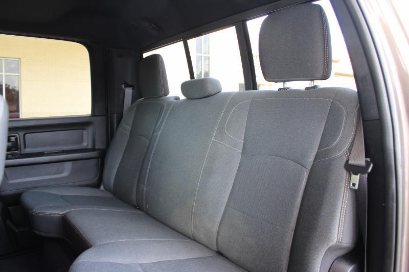 RAM 3500 Tradesman Crew Cab 4WD DRW 2021