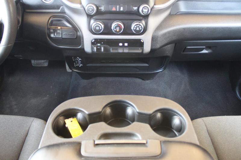 RAM 3500 Tradesman Crew Cab 4WD DRW 2021