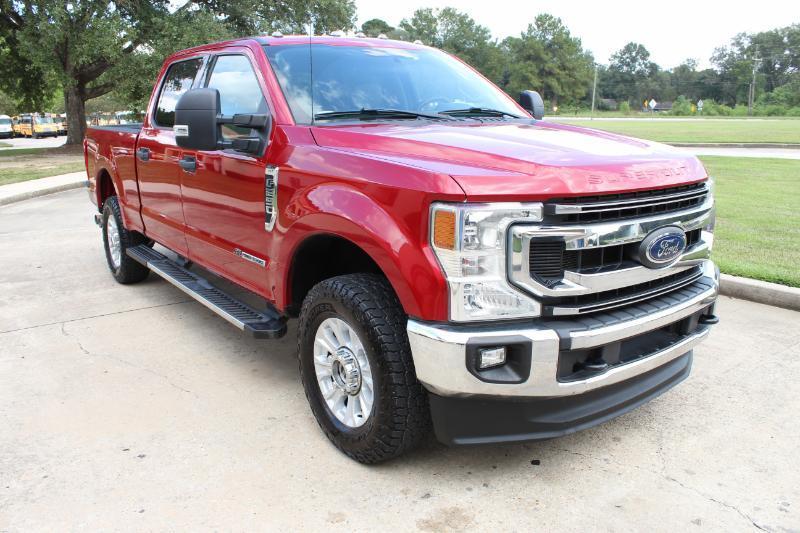 Ford F-250 SD XLT Crew Cab 4WD 2021