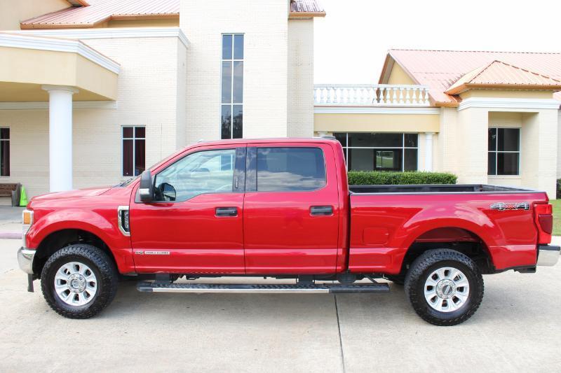Ford F-250 SD XLT Crew Cab 4WD 2021