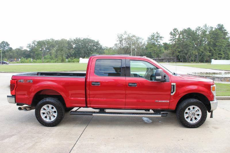 Ford F-250 SD XLT Crew Cab 4WD 2021