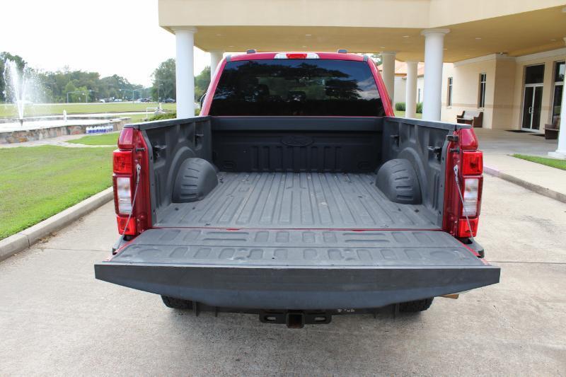 Ford F-250 SD XLT Crew Cab 4WD 2021