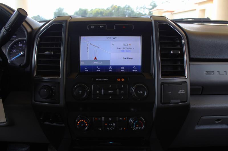 Ford F-250 SD XLT Crew Cab 4WD 2021