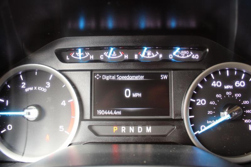Ford F-250 SD XLT Crew Cab 4WD 2021