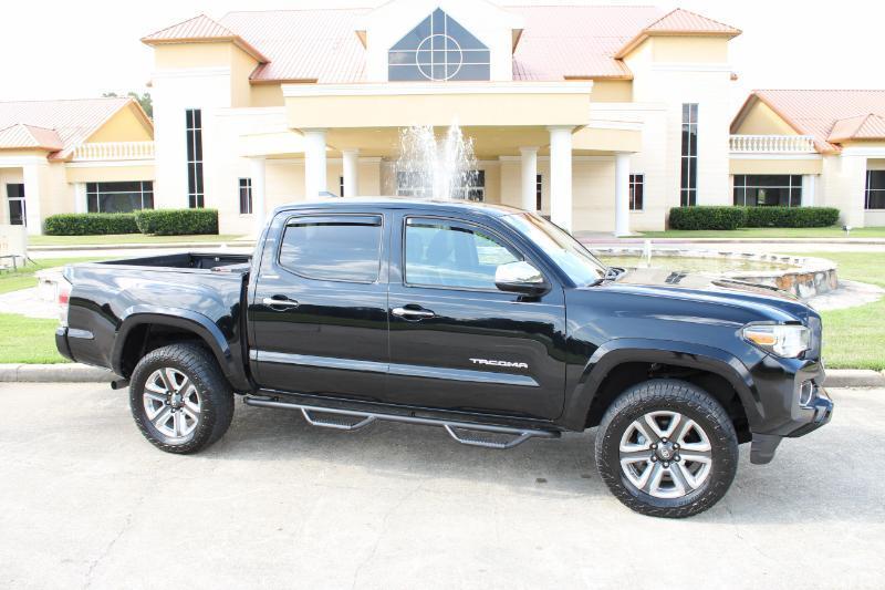 Toyota Tacoma Limited Double Cab V6 6AT 2WD 2019