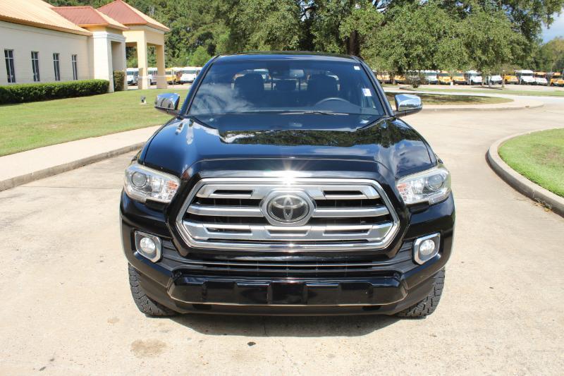 Toyota Tacoma Limited Double Cab V6 6AT 2WD 2019