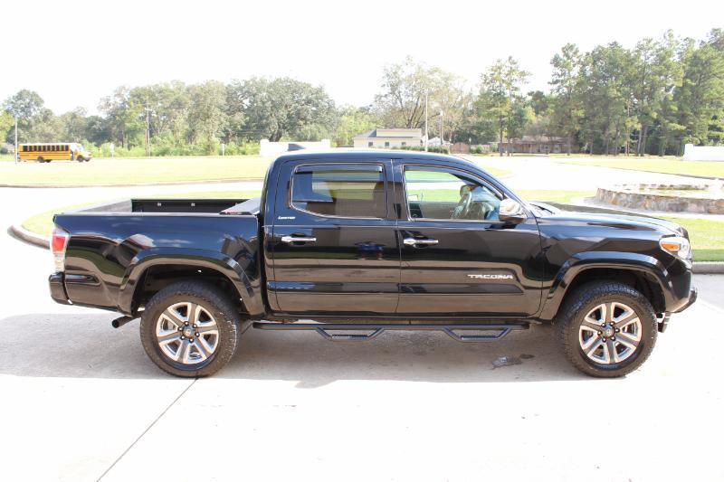 Toyota Tacoma Limited Double Cab V6 6AT 2WD 2019