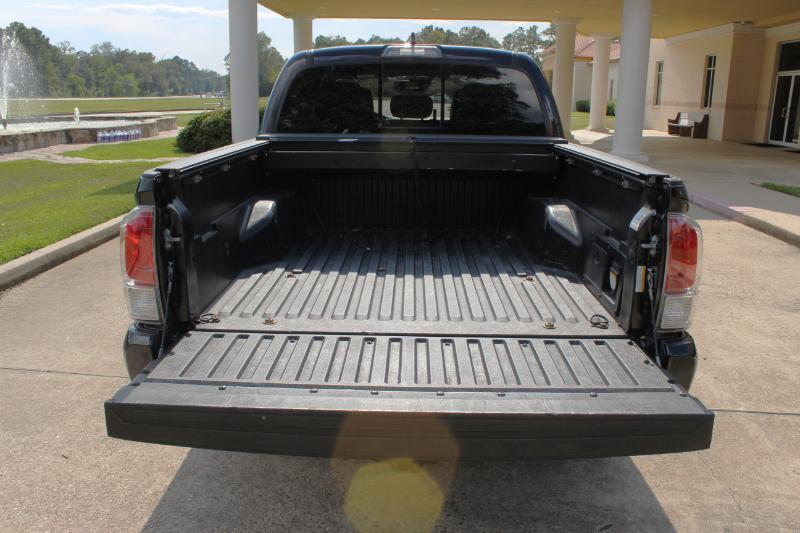 Toyota Tacoma Limited Double Cab V6 6AT 2WD 2019