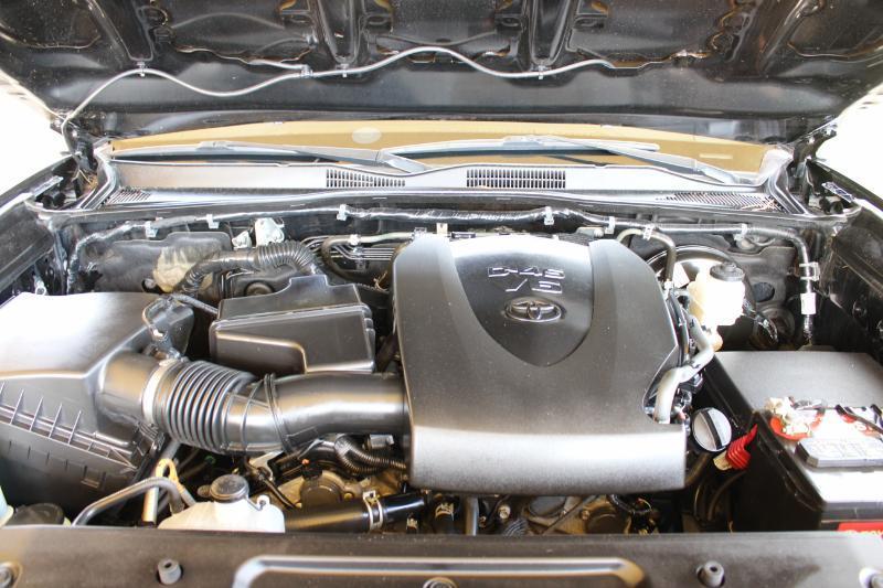Toyota Tacoma Limited Double Cab V6 6AT 2WD 2019