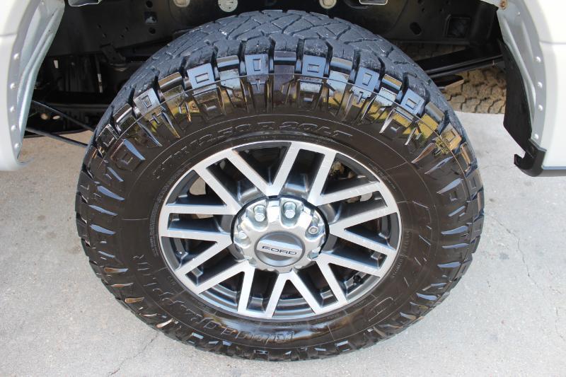 Ford F-250 SD Lariat Crew Cab 4WD 2017