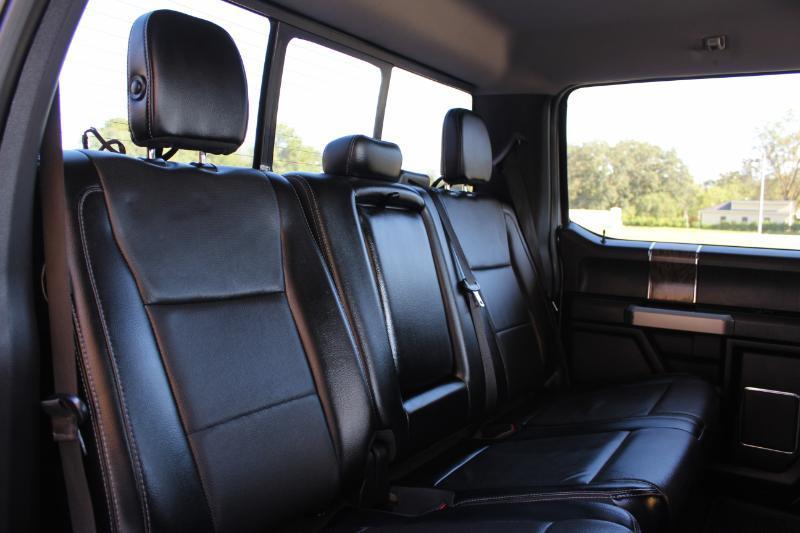 Ford F-250 SD Lariat Crew Cab 4WD 2017
