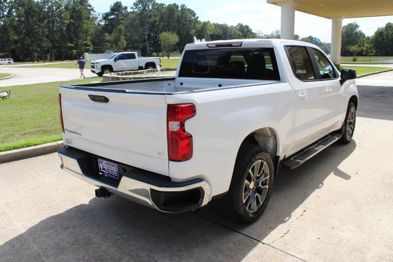 Chevrolet Silverado 1500 LT Crew Cab 2WD 2022
