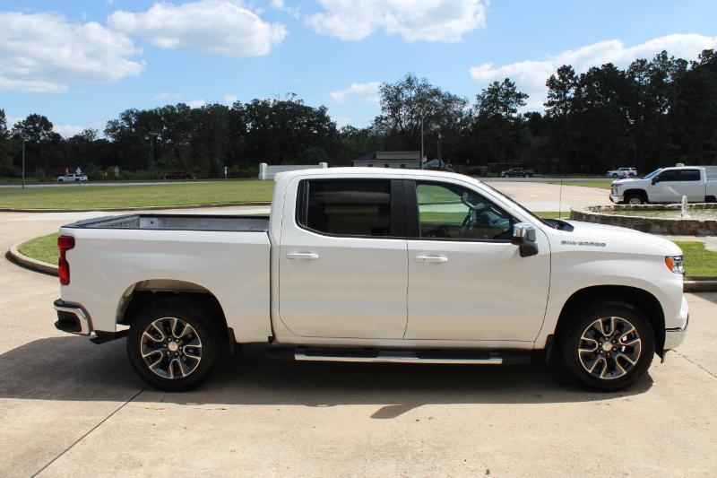 Chevrolet Silverado 1500 LT Crew Cab 2WD 2022