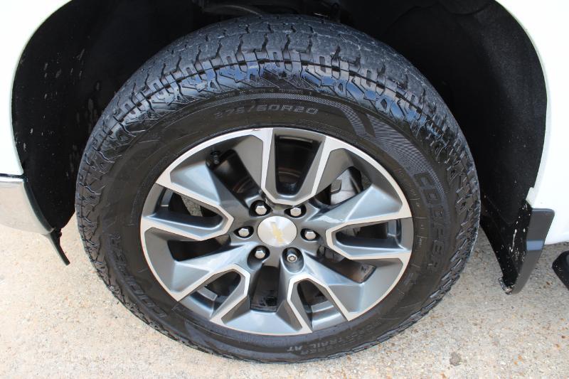 Chevrolet Silverado 1500 LT Crew Cab 2WD 2022