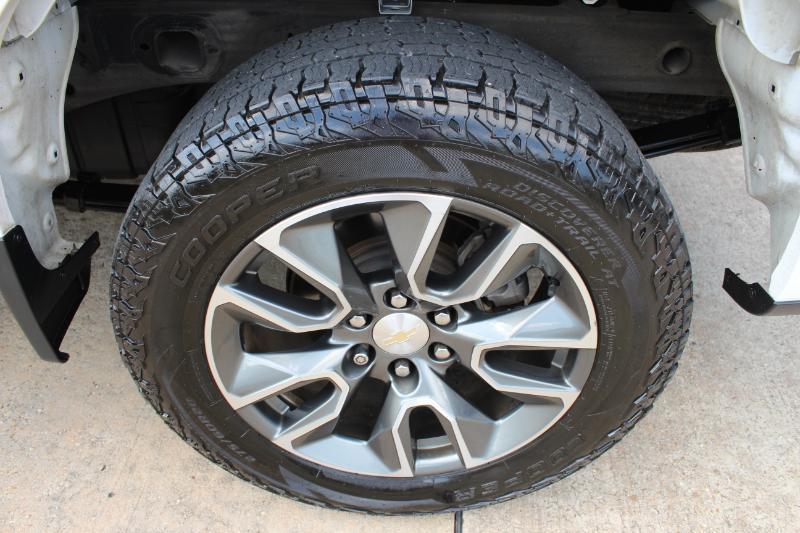Chevrolet Silverado 1500 LT Crew Cab 2WD 2022