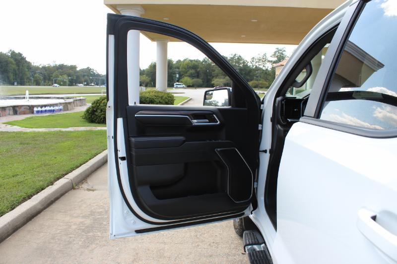 Chevrolet Silverado 1500 LT Crew Cab 2WD 2022