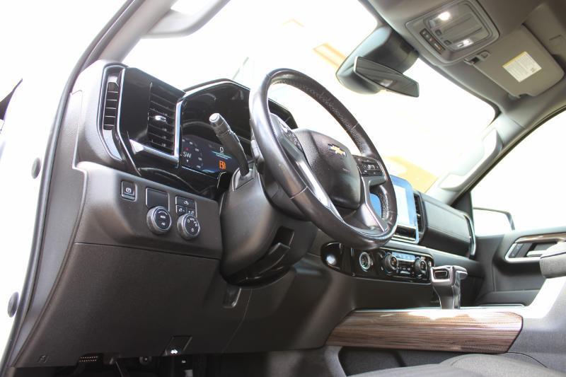 Chevrolet Silverado 1500 LT Crew Cab 2WD 2022