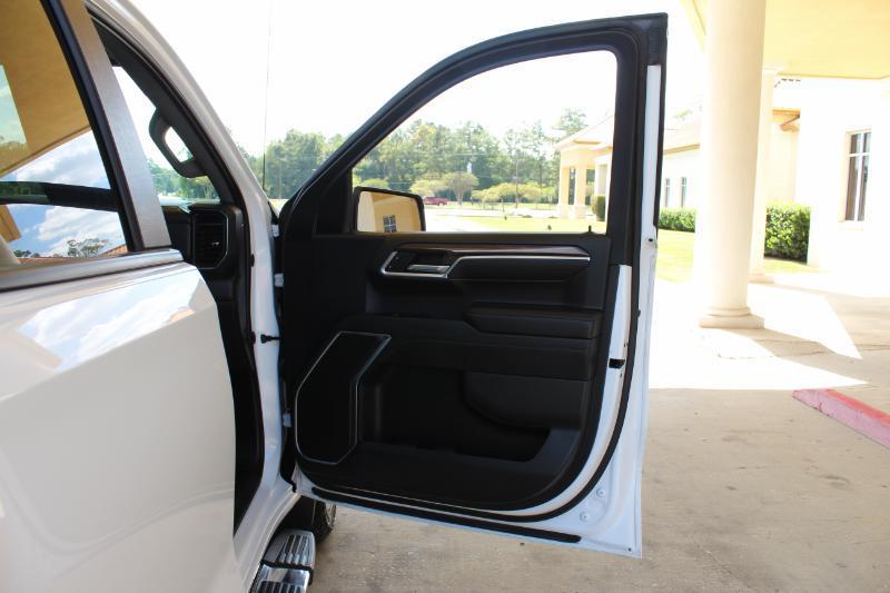 Chevrolet Silverado 1500 LT Crew Cab 2WD 2022