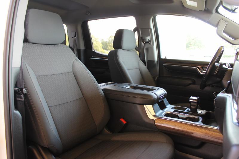 Chevrolet Silverado 1500 LT Crew Cab 2WD 2022