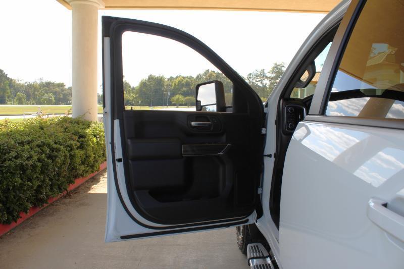 Chevrolet Silverado 2500HD LT Crew Cab Short Box 4WD 2022